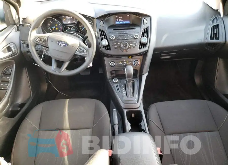 1FADP3F24HL300664 Photo# 8