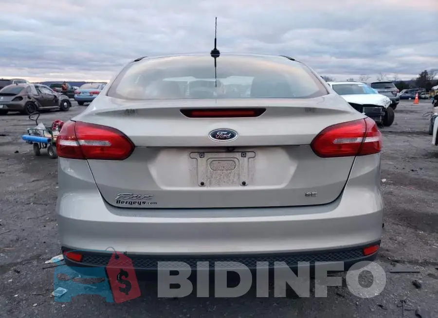 1FADP3F27FL360340 Photo# 6