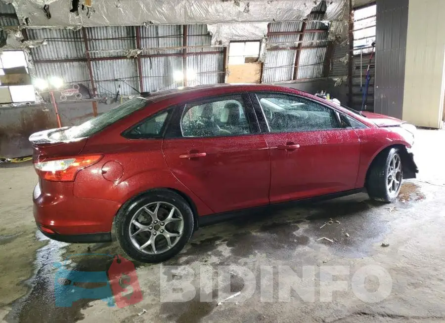 1FADP3F28EL212972 Photo# 3