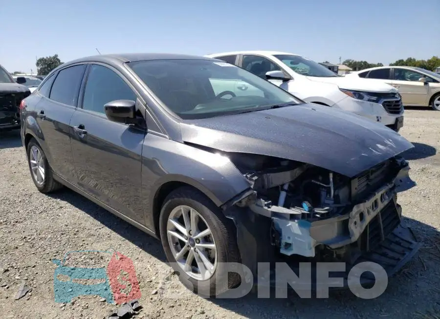 1FADP3FE6JL304568 Photo# 4
