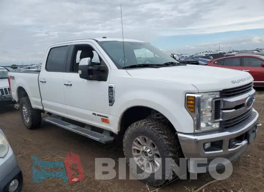 1FT7W2BT9JEB59328 Photo# 4
