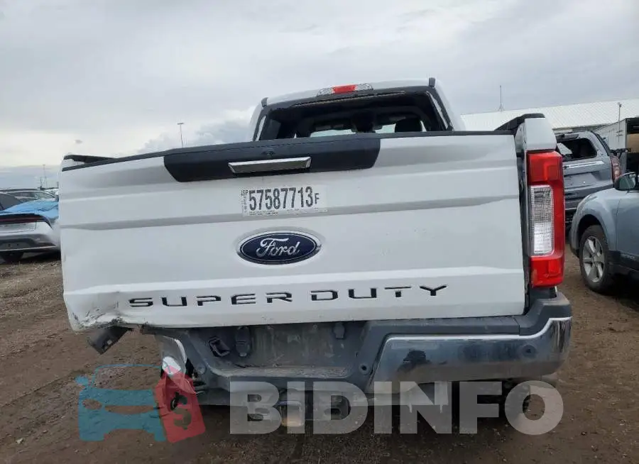 1FT7W2BT9JEB59328 Photo# 6