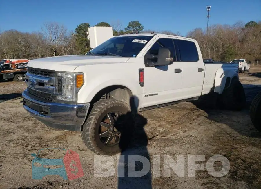 1FT8W3DT1HEB36398 Photo# 1