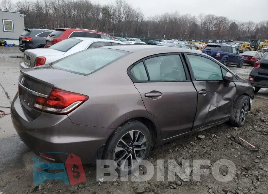19XFB2F82FE224108 Photo# 3
