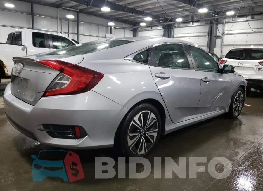 19XFC1F30GE007783 Photo# 3