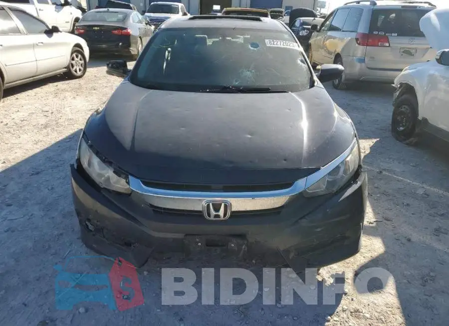19XFC2F71HE015174 Photo# 5