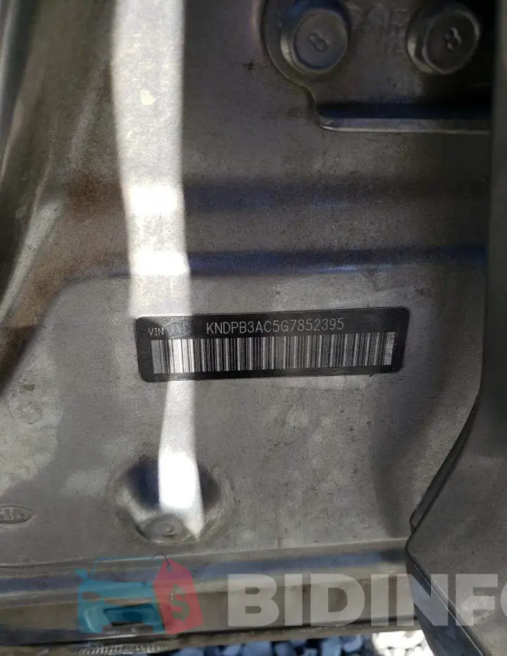 KNDPB3AC5G7852395 Photo# 13