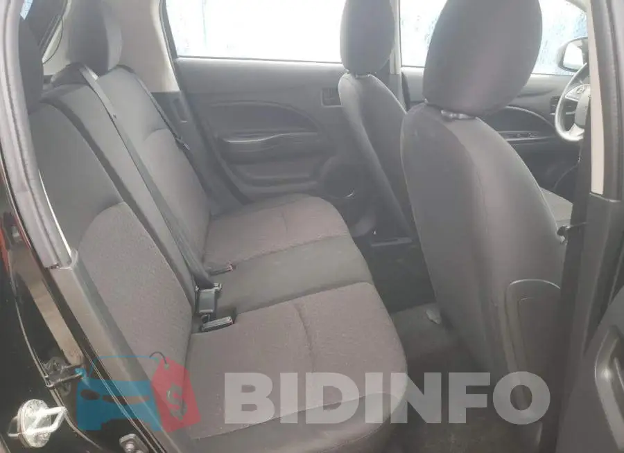 ML32A3HJ7LH010781 Photo# 10