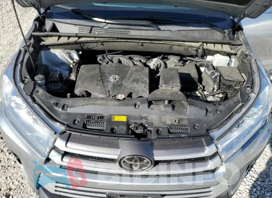 5TDBZRFHXJS872586 Photo# 11