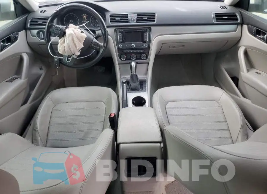1VWBS7A37FC026278 Photo# 8