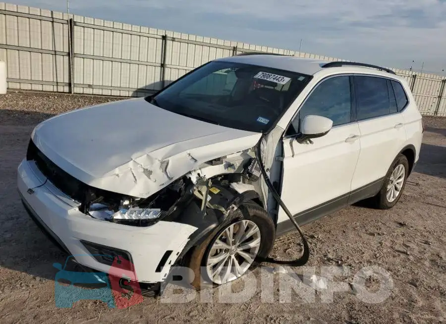 3VV3B7AX6KM027457 Photo# 1