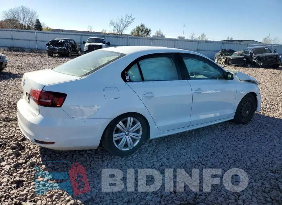 3VW167AJ3HM410770 Photo# 3