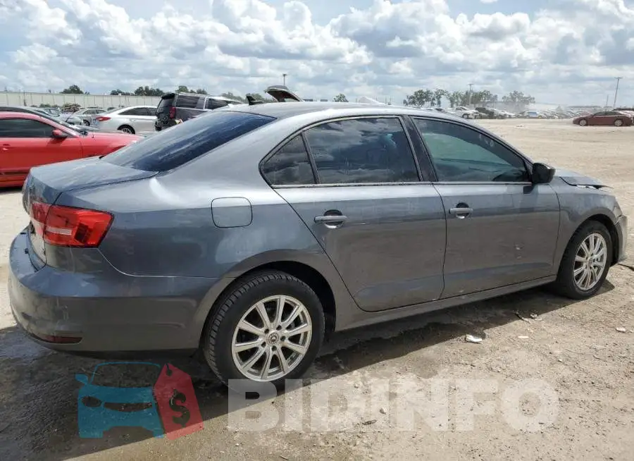 3VW3A7AJ2FM304914 Photo# 3