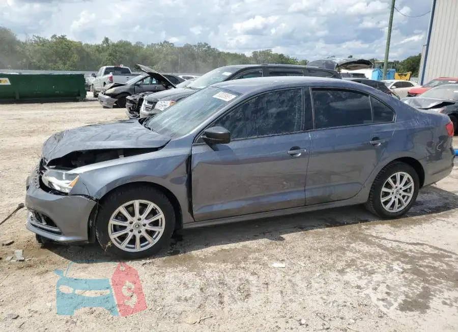 3VW3A7AJ2FM304914 Photo# 1