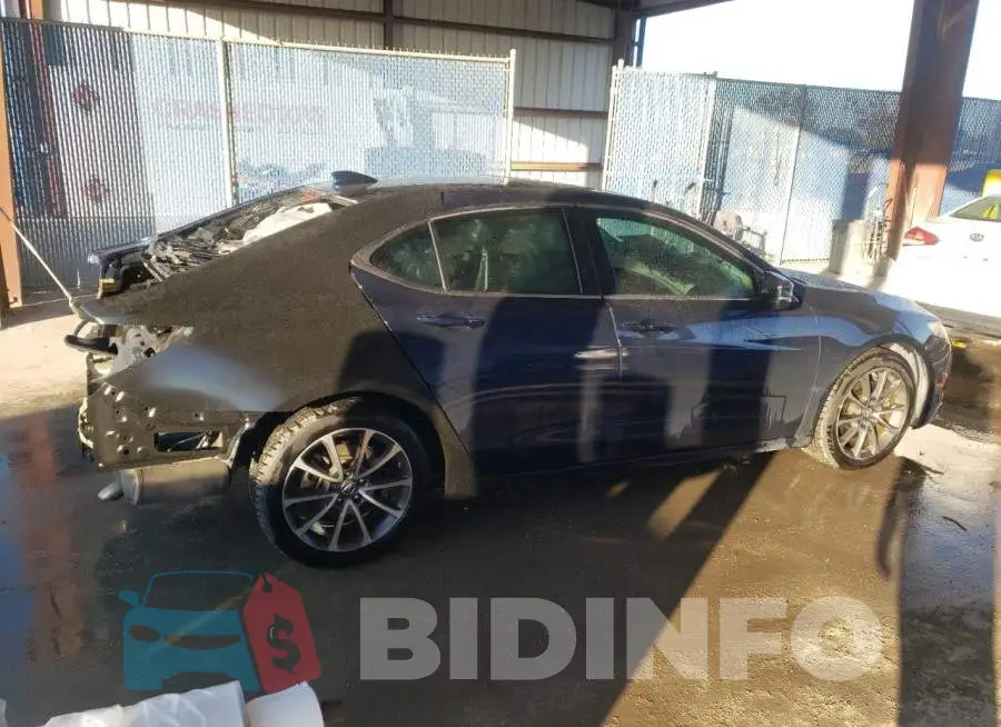 19UUB2F51FA019395 Photo# 3