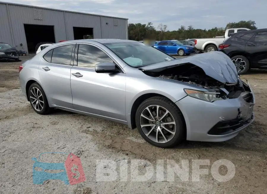 19UUB2F51GA012738 Photo# 4