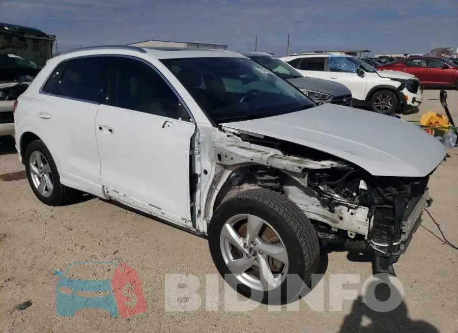 WA1BECF3XL1044447 Photo# 4