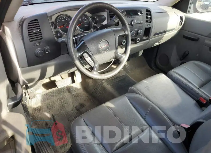 1GT01ZCG0EF128351 Photo# 8