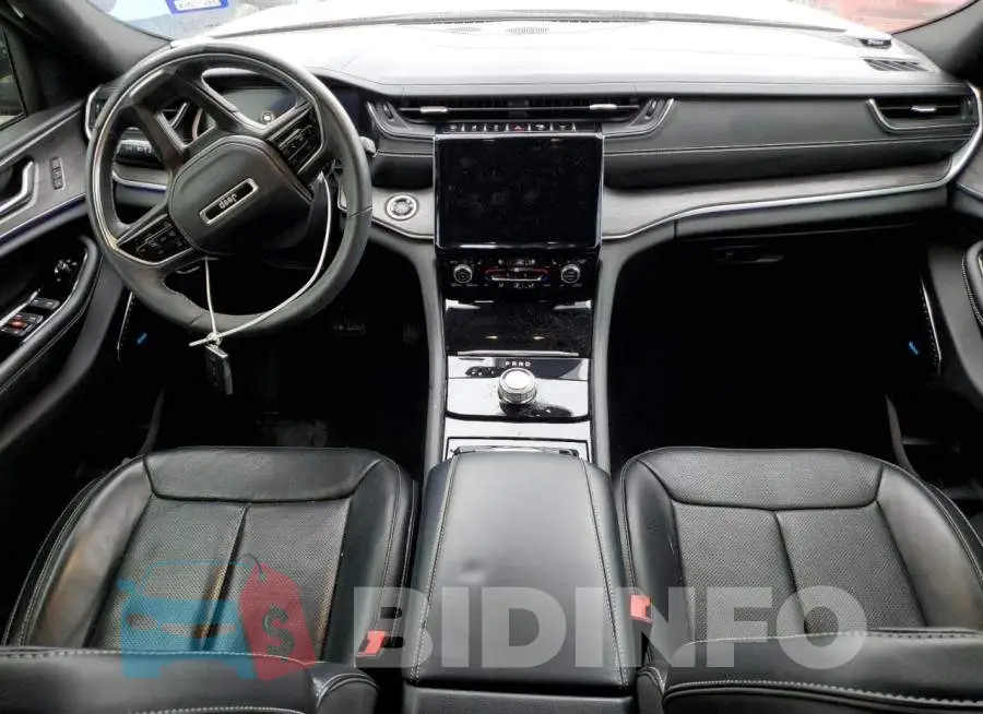 1C4RJJDG3M8152539 Photo# 8
