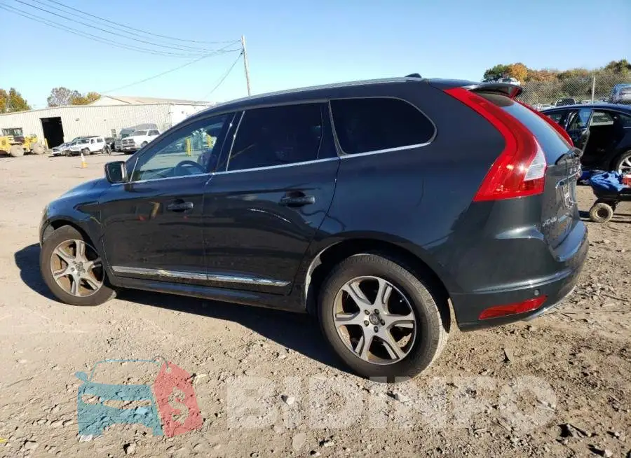 YV4902RK2F2649302 Photo# 2