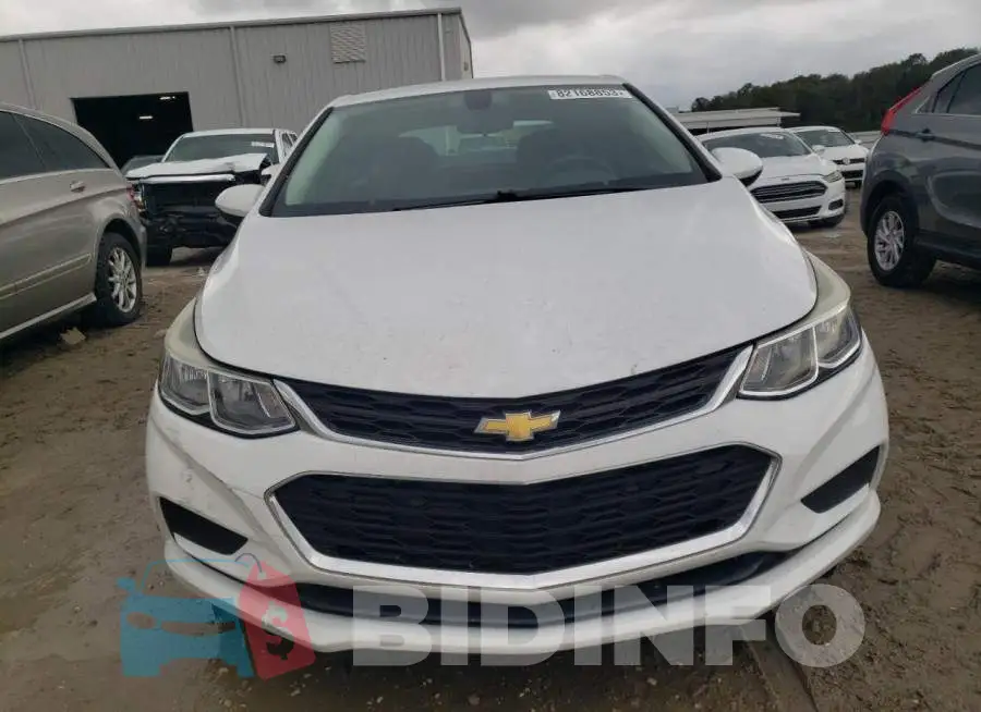 1G1BC5SMXH7183321 Photo# 5