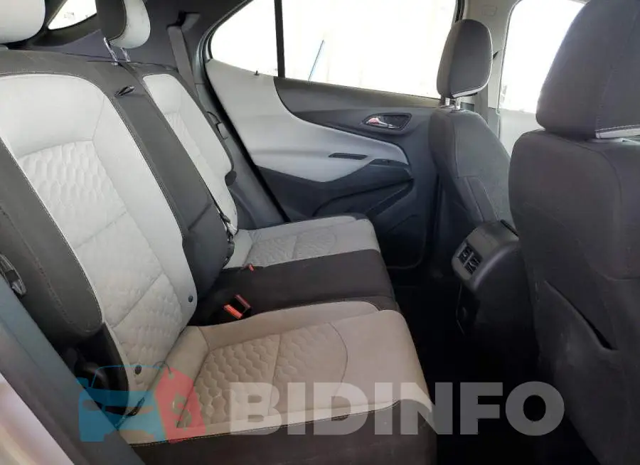 2GNAXHEV1J6121882 Photo# 10