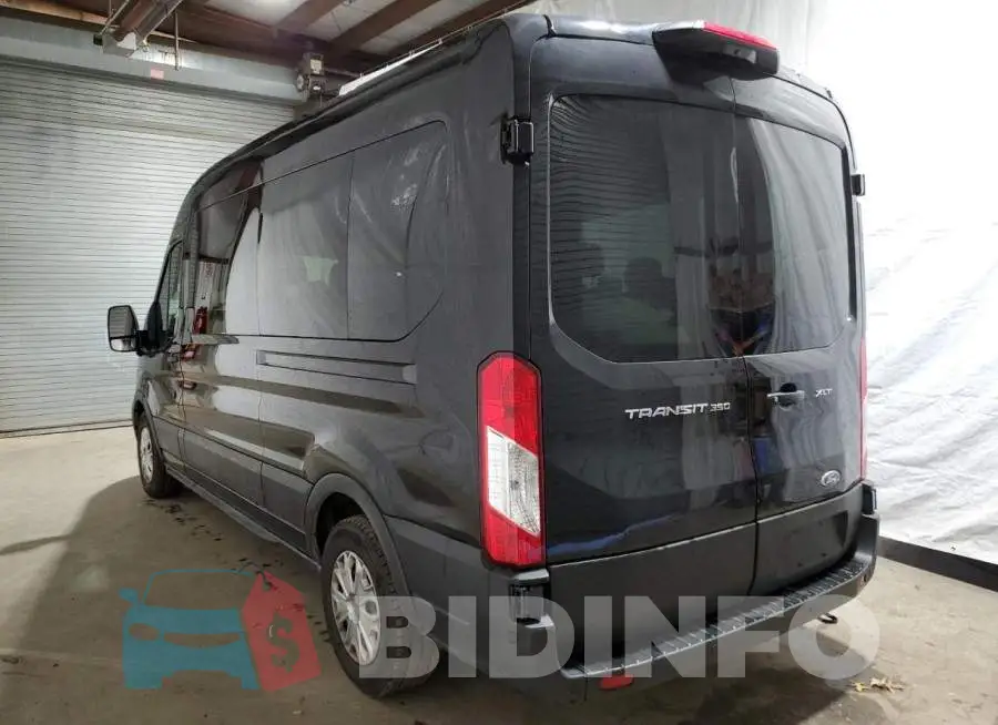 1FBAX2C88PKB08298 Photo# 2