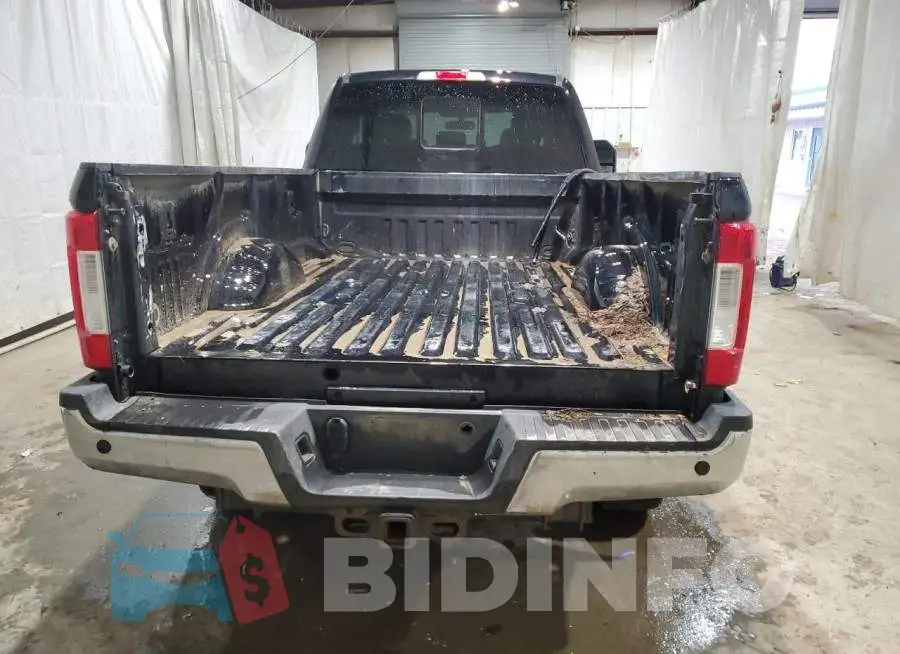 1FT7X2BT9KEC86899 Photo# 6