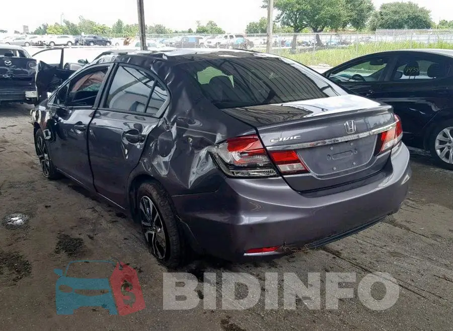 19XFB2F82FE063890 Photo# 3