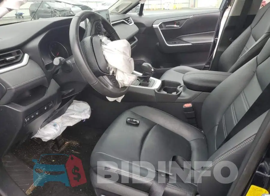 2T3A1RFV4MW151692 Photo# 7