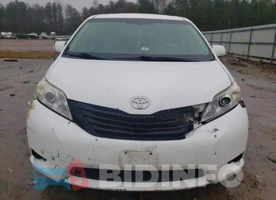 5TDKK3DCXES411046 Photo# 5
