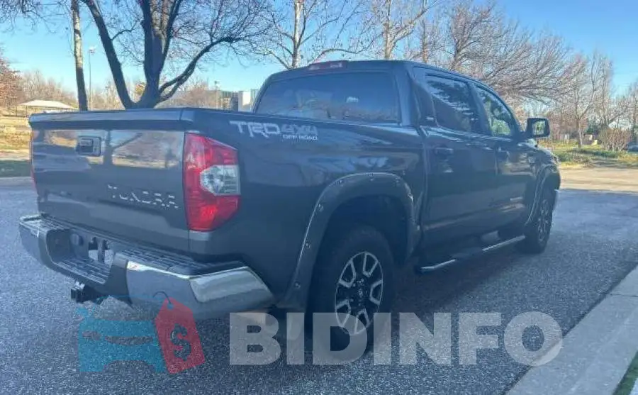 5TFDY5F13KX799063 Photo# 4