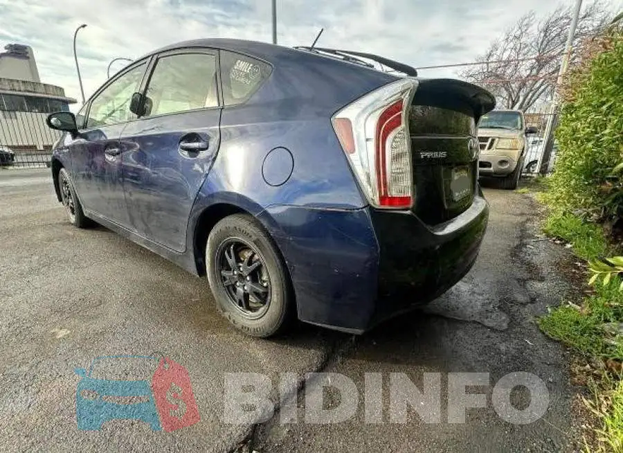 JTDKN3DU6F1966493 Photo# 3