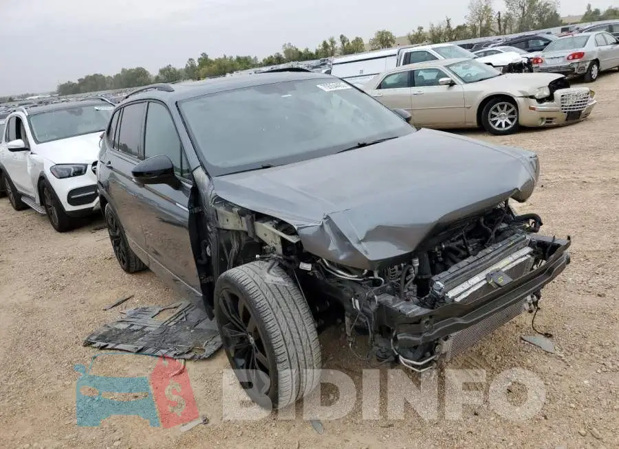 3VV3B7AX0MM007918 Photo# 4