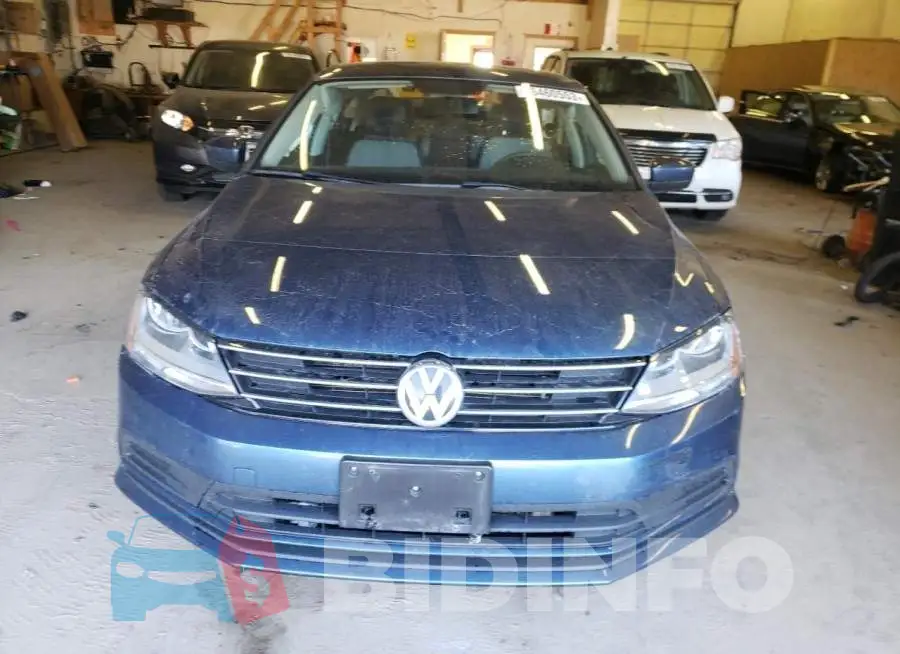 3VW2B7AJ5HM383829 Photo# 5