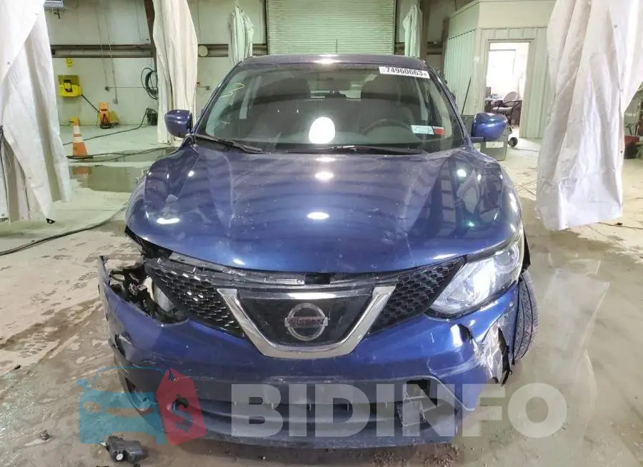 JN1BJ1CR2KW334586 Photo# 5