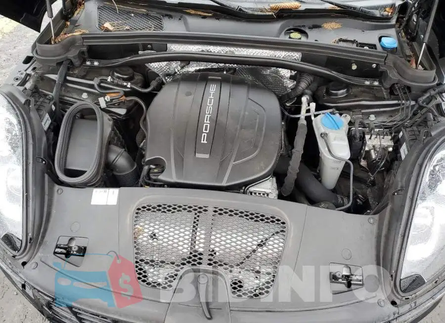 WP1AA2A50JLB11332 Photo# 11