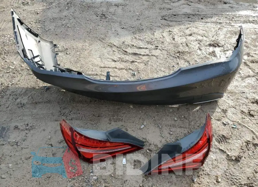 WDDSJ4GB4JN540305 Photo# 12