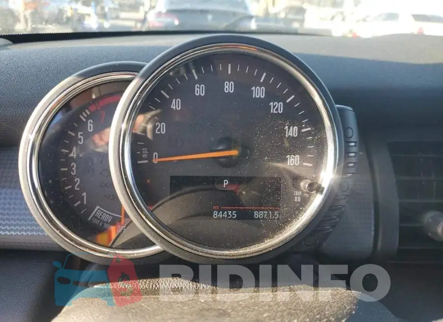 WMWXP5C3XH2G60303 Photo# 9