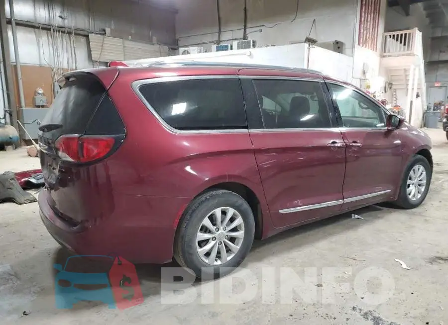2C4RC1EG5JR273226 Photo# 3