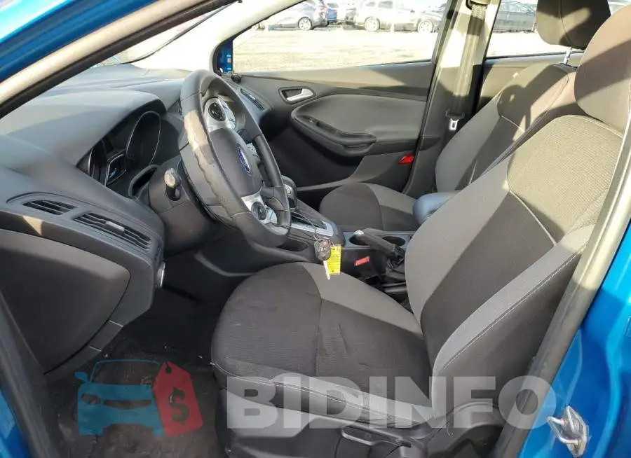 1FADP3F22EL375262 Photo# 7