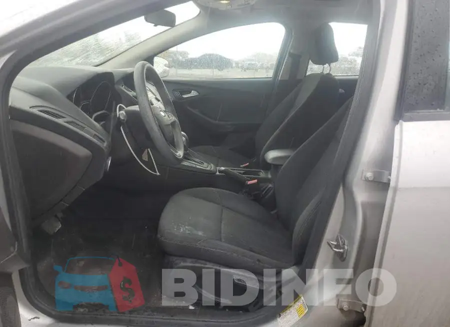 1FADP3F24GL351886 Photo# 7