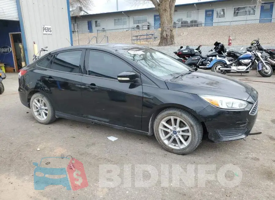 1FADP3F24GL400763 Photo# 4