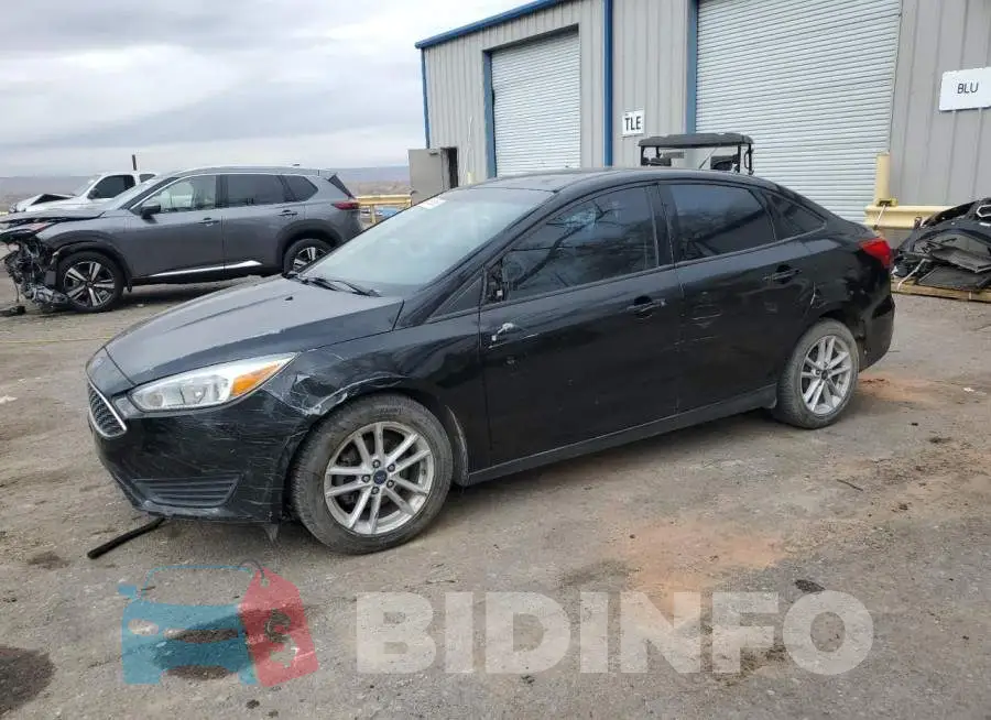 1FADP3F24GL400763 Photo# 1