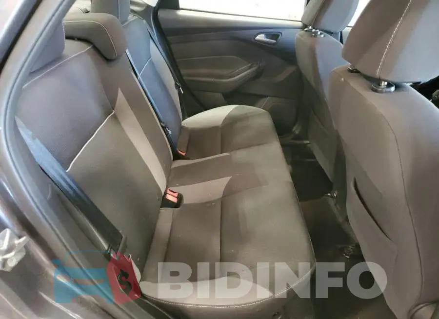 1FADP3F25EL244939 Photo# 10