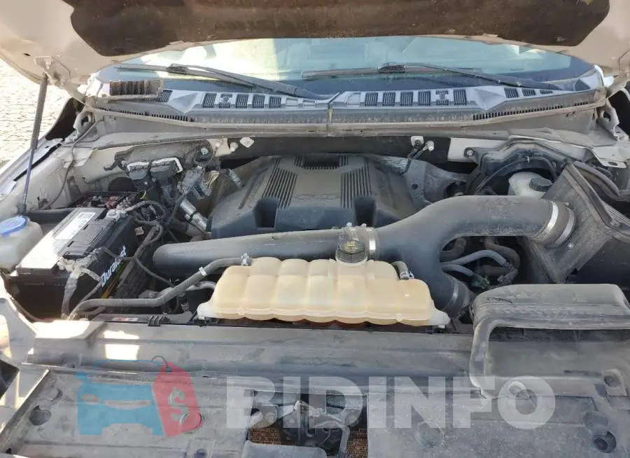 1FTFX1EG9JKC10085 Photo# 11