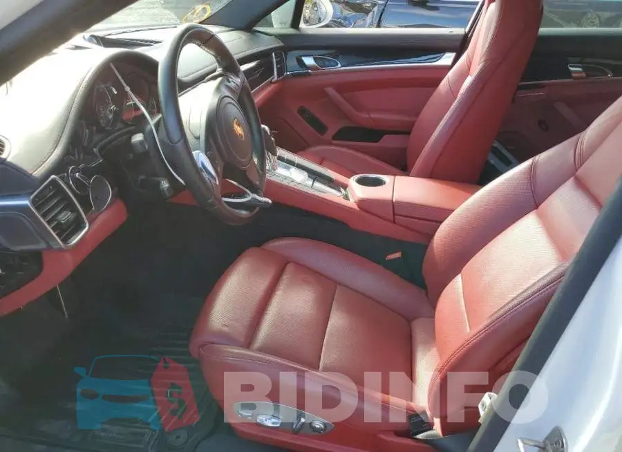 WP0AA2A7XGL001867 Photo# 7