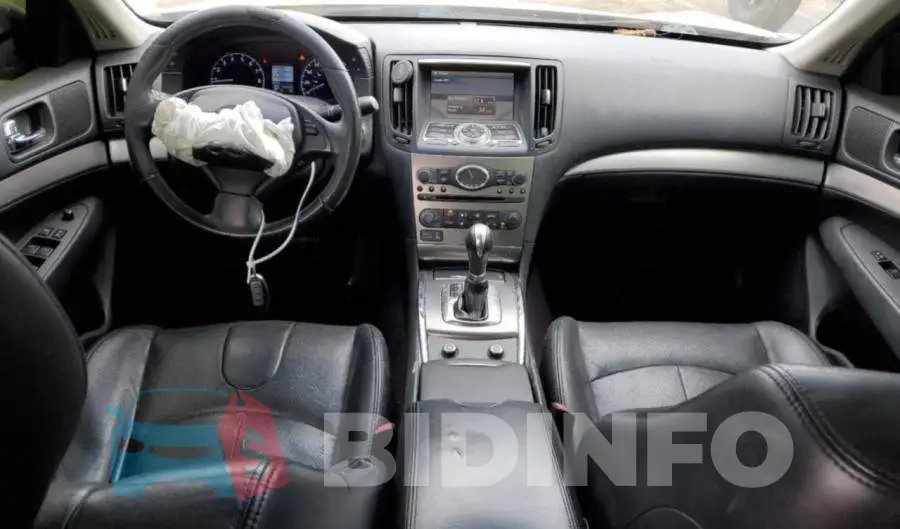 JN1CV6AP5FM500205 Photo# 8
