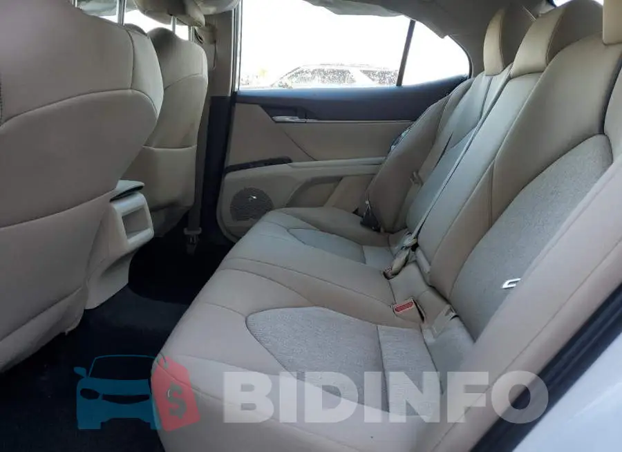4T1C11AK8PU152431 Photo# 10