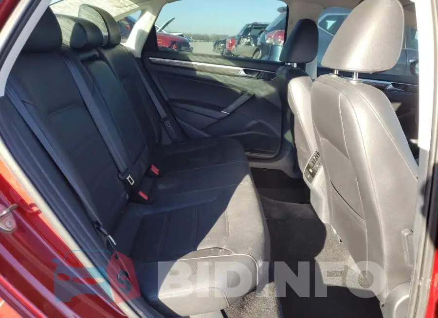 1VWBS7A39GC062006 Photo# 10